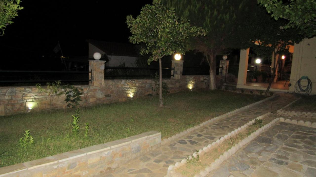 Beach Front House With View Marathos  المظهر الخارجي الصورة