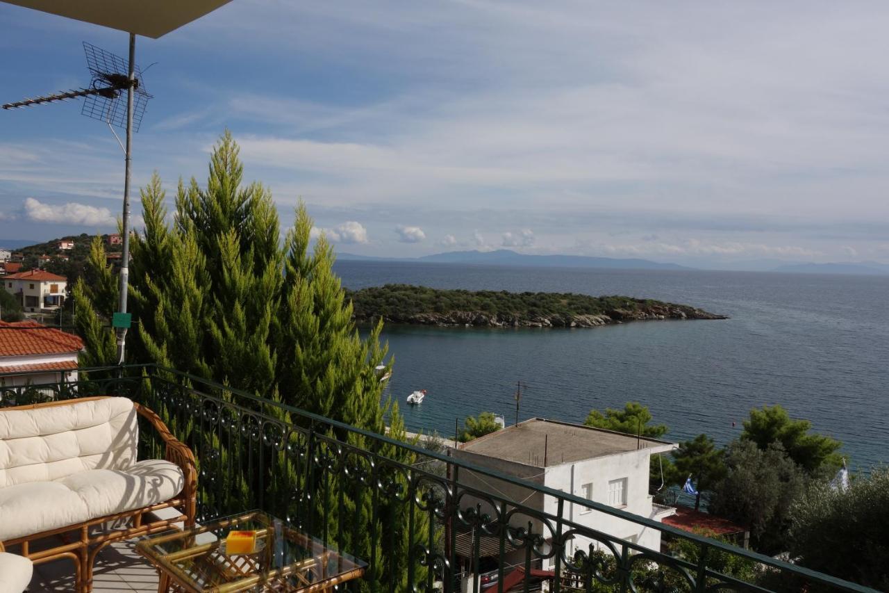 Beach Front House With View Marathos  المظهر الخارجي الصورة
