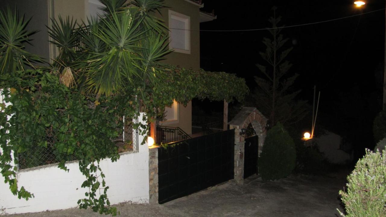 Beach Front House With View Marathos  المظهر الخارجي الصورة